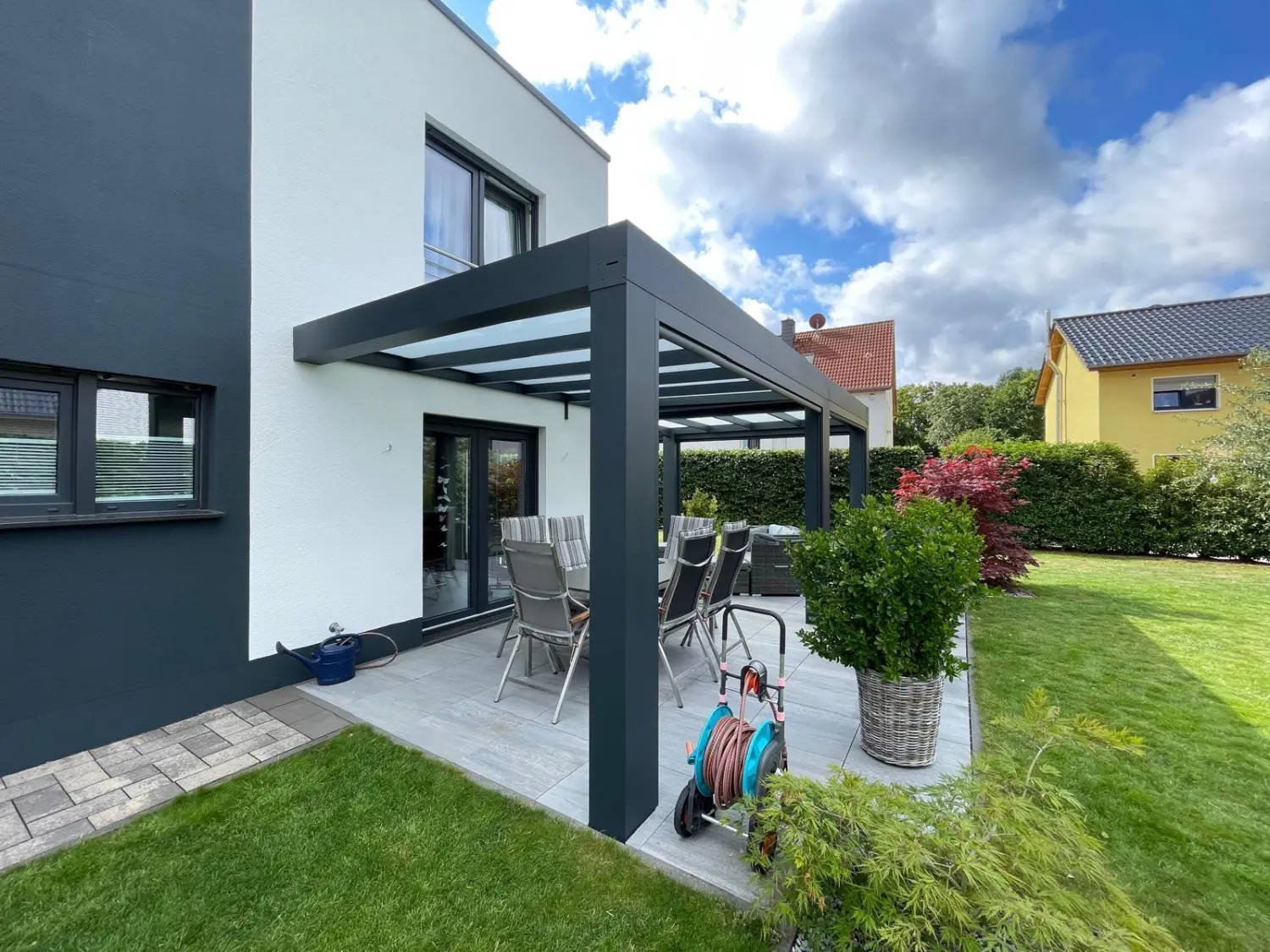 Schlosserei Güler - Terrassenüberdachung